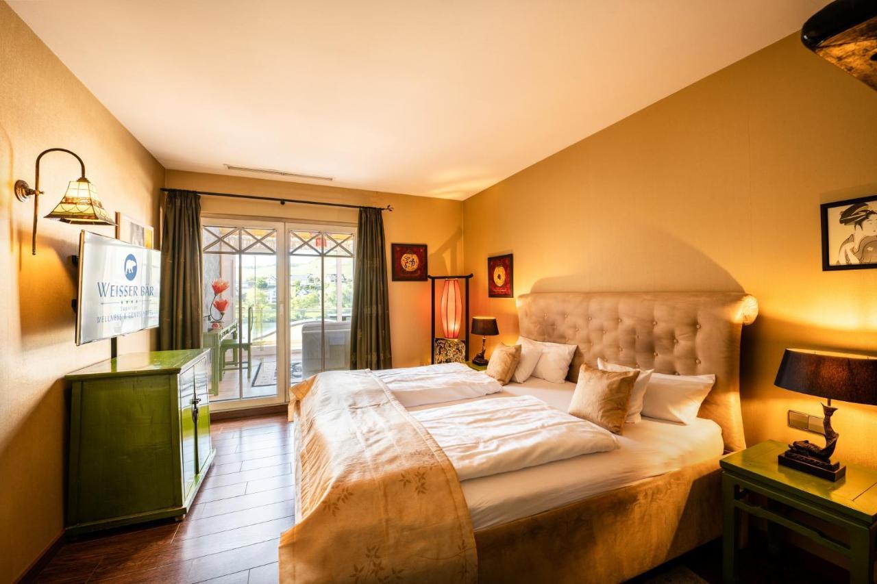 Hotel Weisser Baer Mulheim an der Mosel Extérieur photo